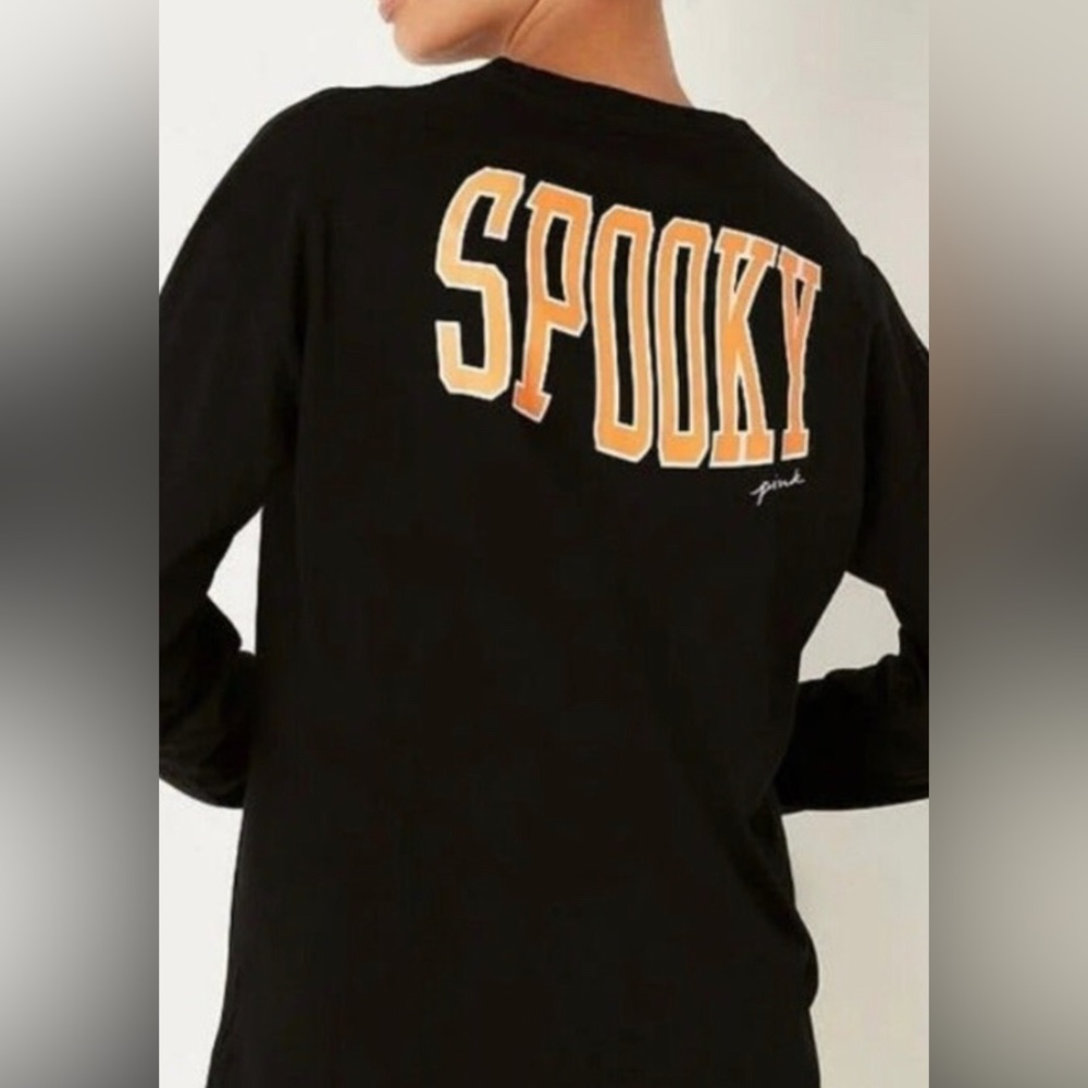 vs pink spooky long sleeve tee! final markdown no offers❌🛍️